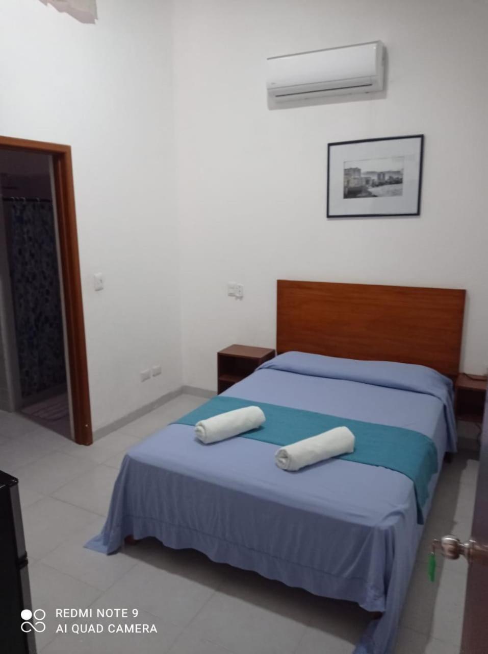 Casa De Huespedes Taino Bed & Breakfast Cancun Bagian luar foto