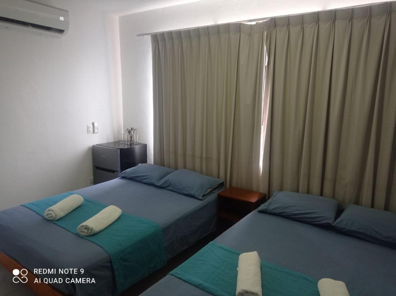 Casa De Huespedes Taino Bed & Breakfast Cancun Bagian luar foto